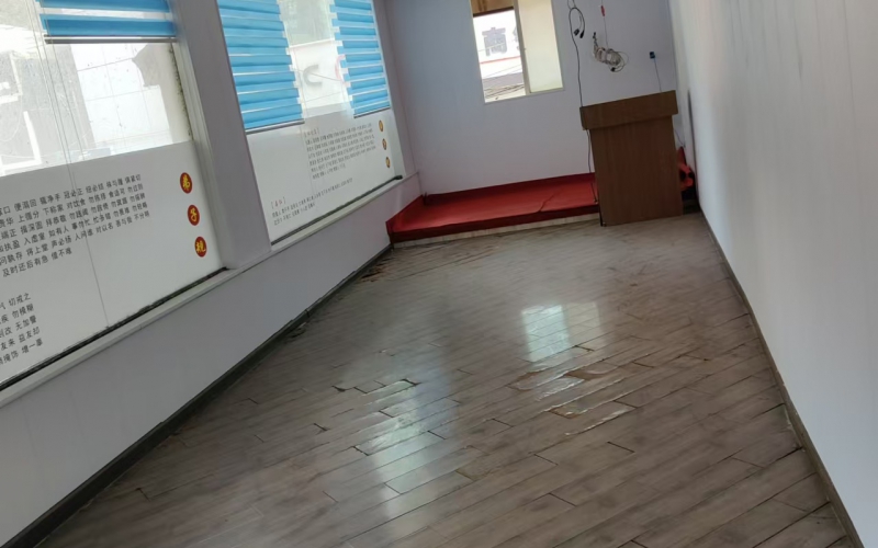 貴州省機關(guān)事務(wù)管理局國有資產(chǎn)管理服務(wù)中心貴陽市云巖區(qū)陜西路3A號附104號一層、二層門面招租